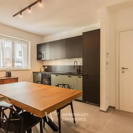 Apartman Wanderlust Experience Mood *